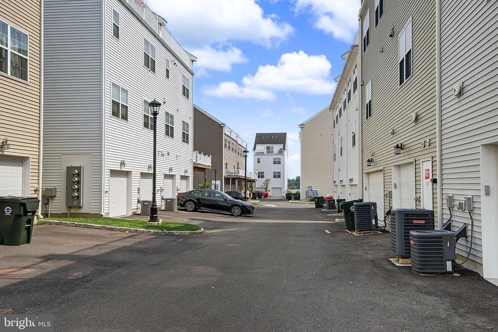 134 Fleet Court - Photo 36