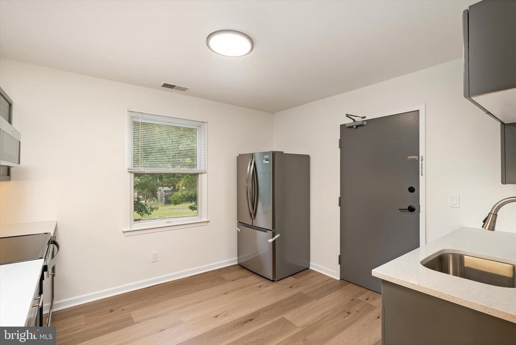 23 Brookside Avenue - Photo 5