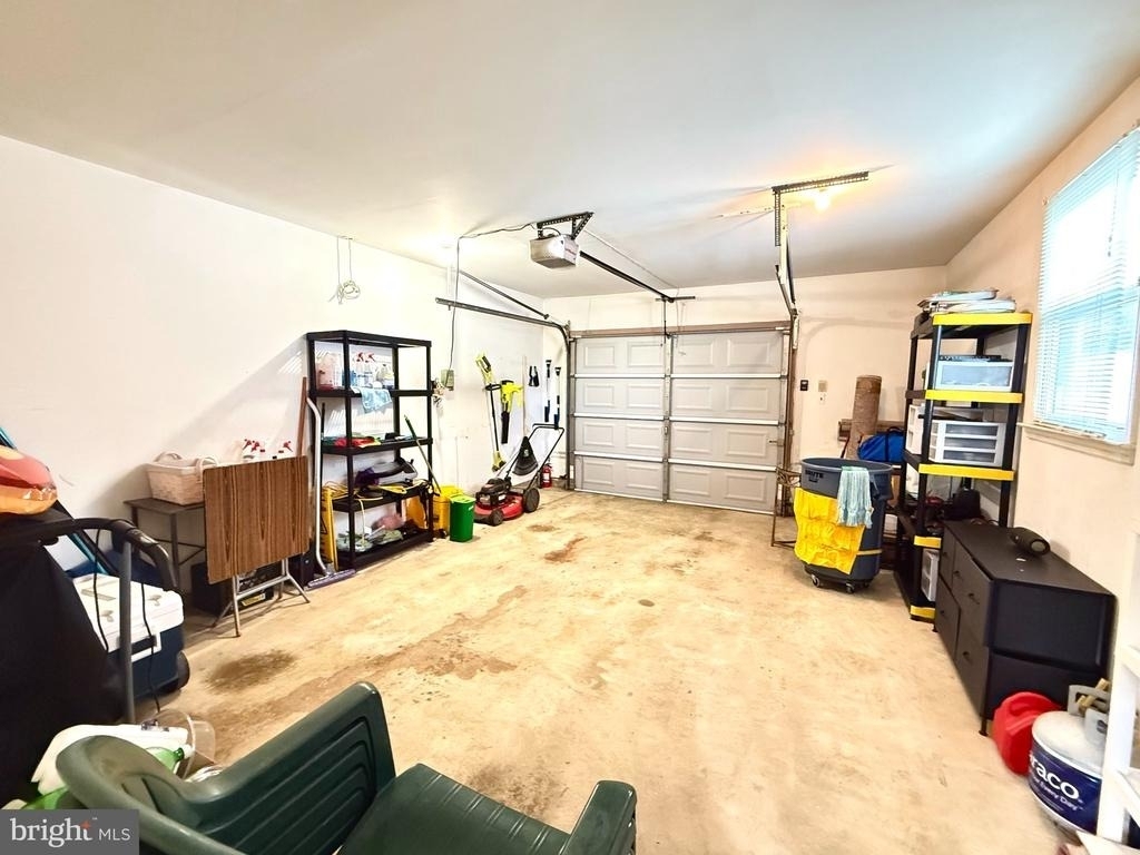237 5th Avenue W - Photo 24