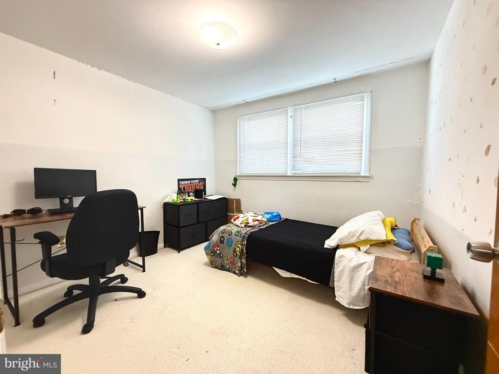 237 5th Avenue W - Photo 21
