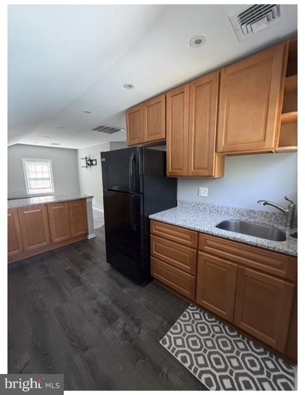 323 Monroe Avenue - Photo 9