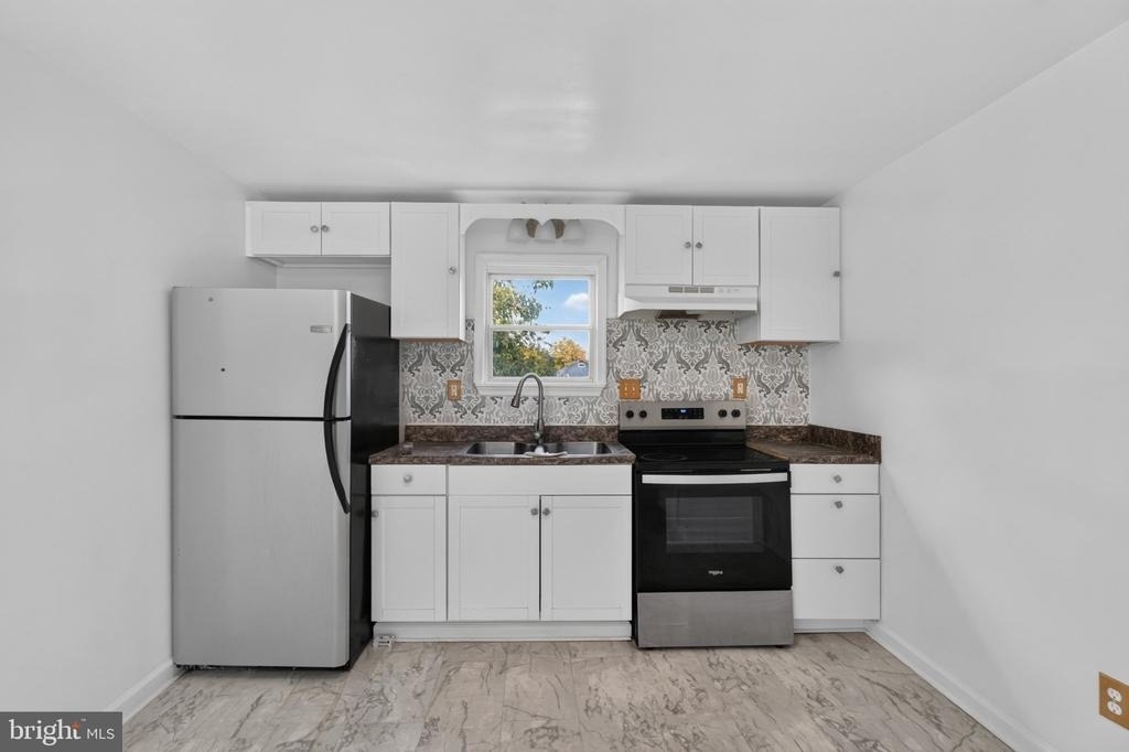 909 N 4th Street - Photo 4