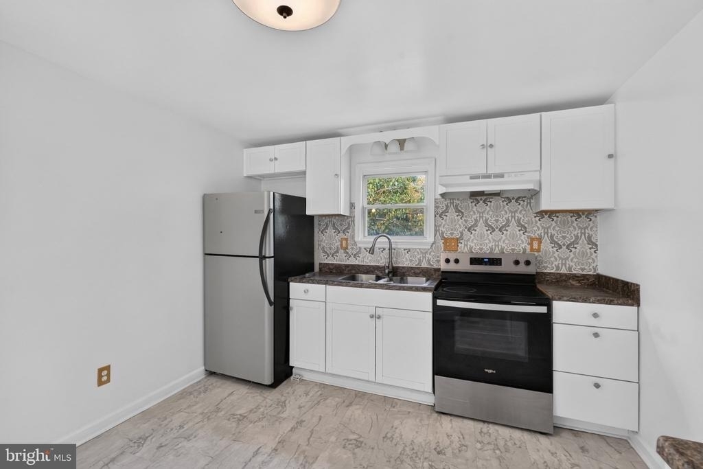 909 N 4th Street - Photo 6