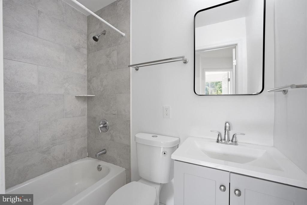 7410 Baylor Avenue - Photo 32