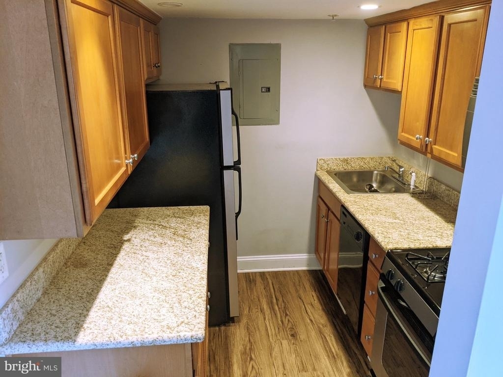 610 Main Street - Photo 22