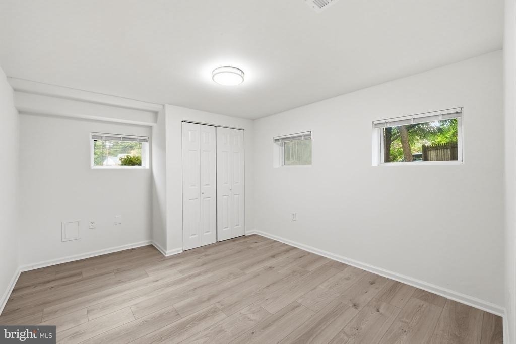 7200 Wells Parkway - Photo 31