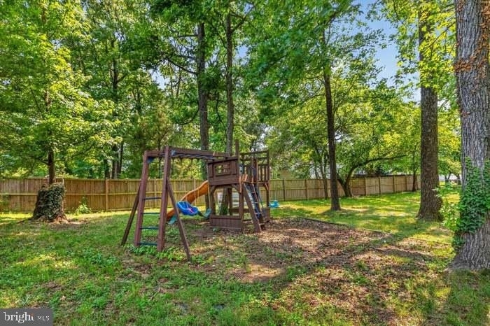 8810 Bluffwood Lane - Photo 5