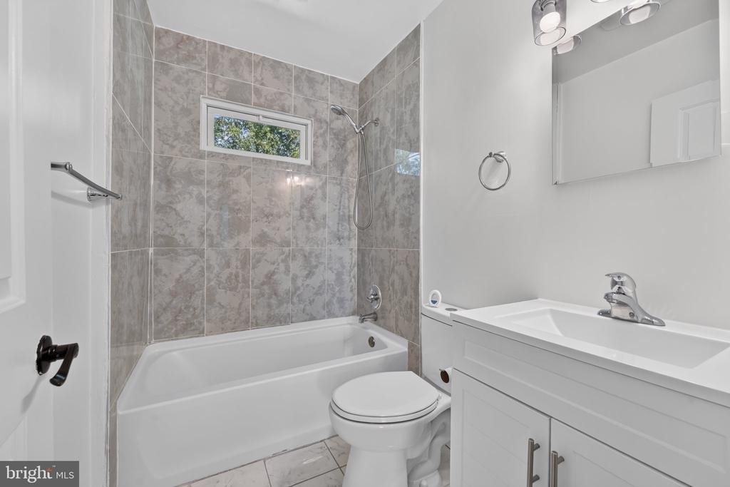1807 Nova Avenue - Photo 8