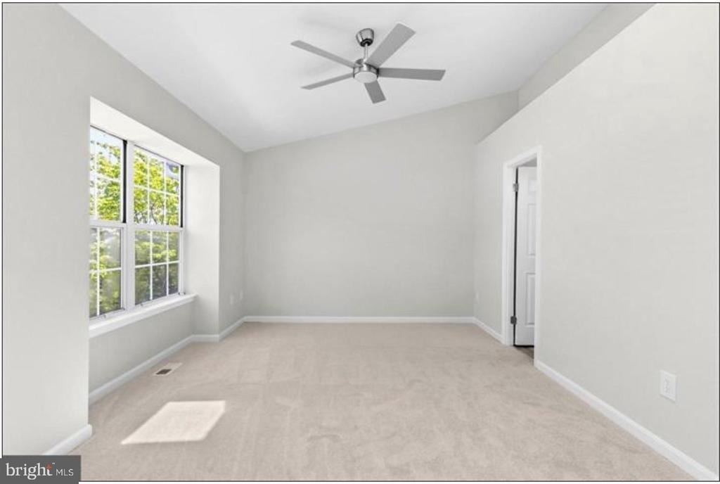 11404 Applegrath Way - Photo 9