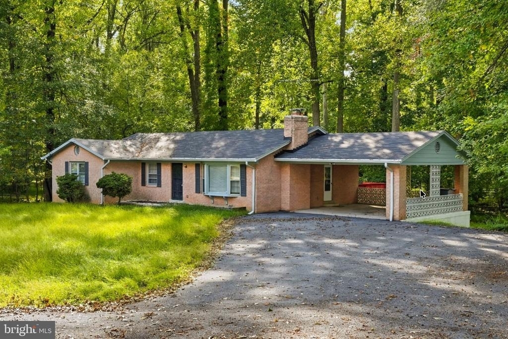 7510 Sanner Road - Photo 0