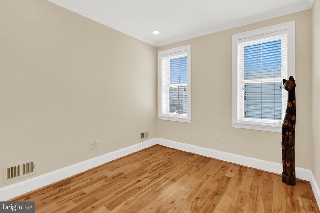 610 Grundy Street - Photo 10