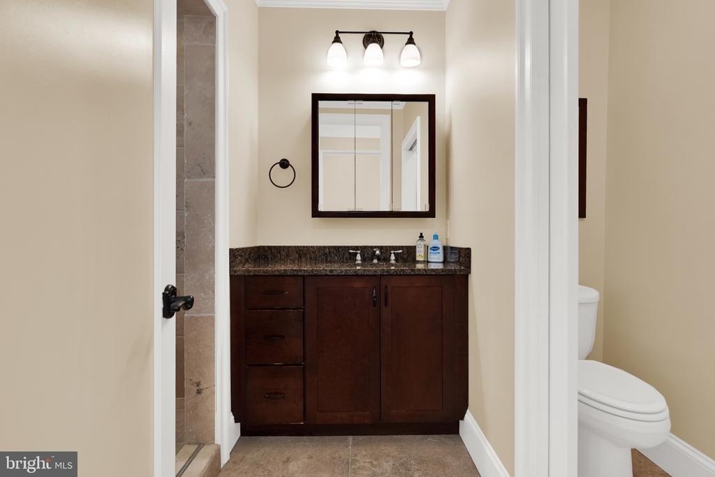610 Grundy Street - Photo 15