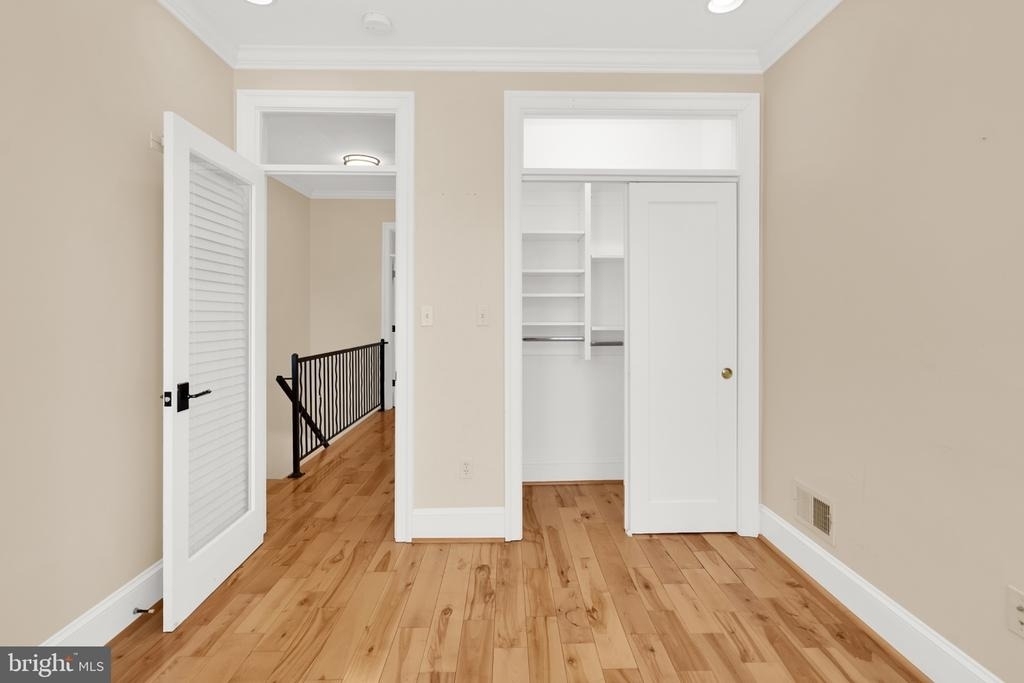610 Grundy Street - Photo 12