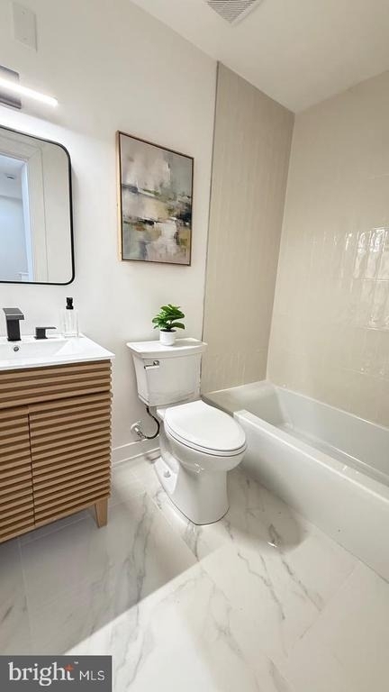 3435 Dupont Avenue - Photo 37