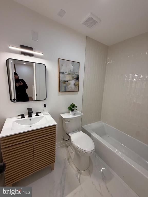 3435 Dupont Avenue - Photo 59