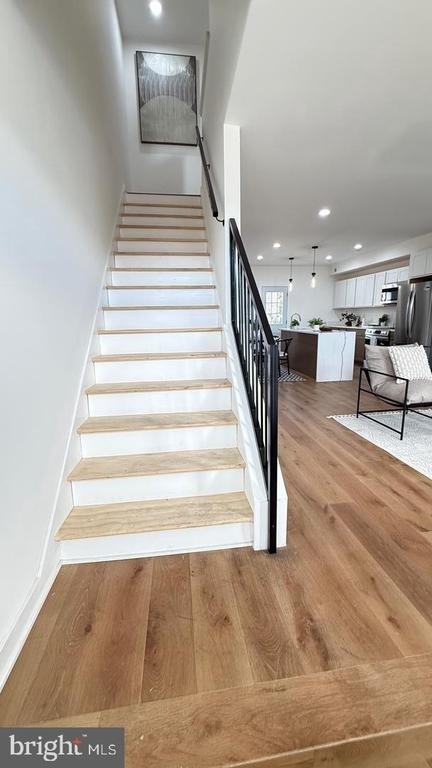 3435 Dupont Avenue - Photo 28