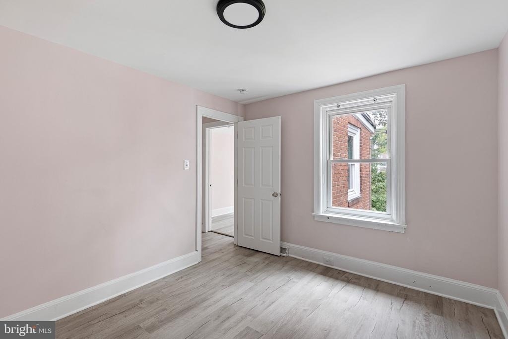 29 Denham Avenue - Photo 10