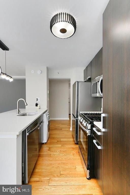 1101 3rd Street Sw - Photo 10
