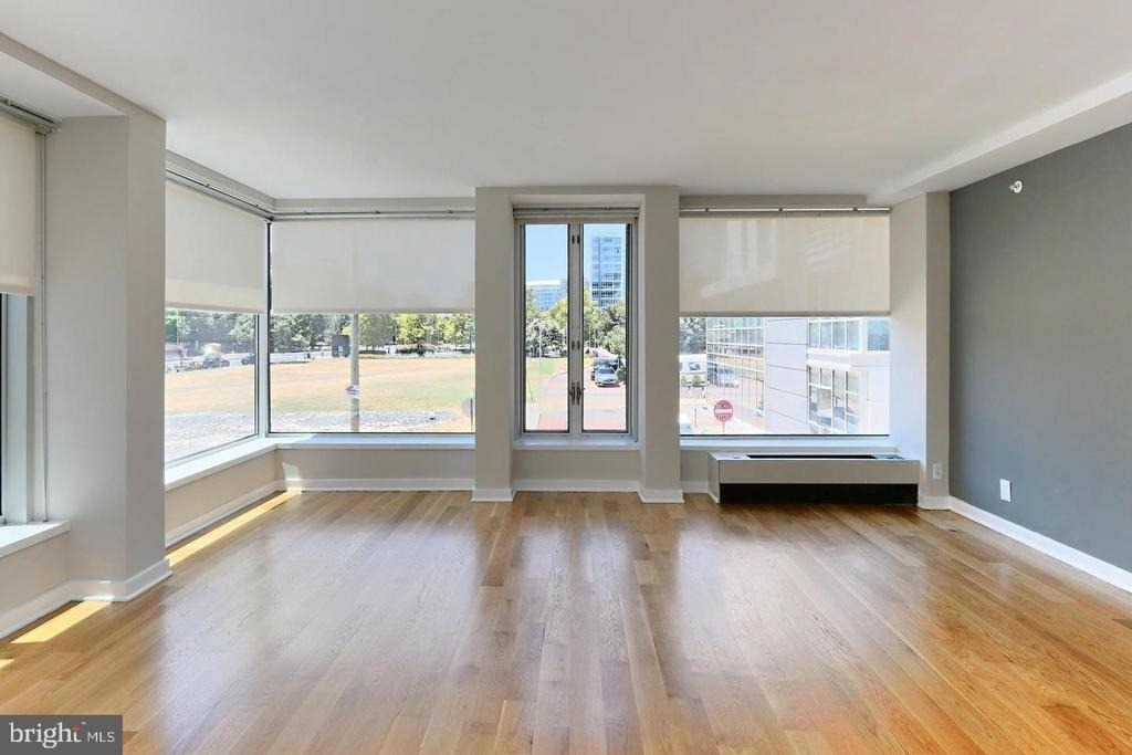 1101 3rd Street Sw - Photo 9