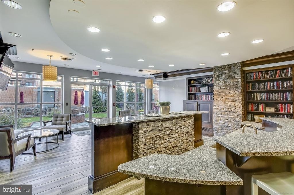 1451 Belmont Street Nw - Photo 24