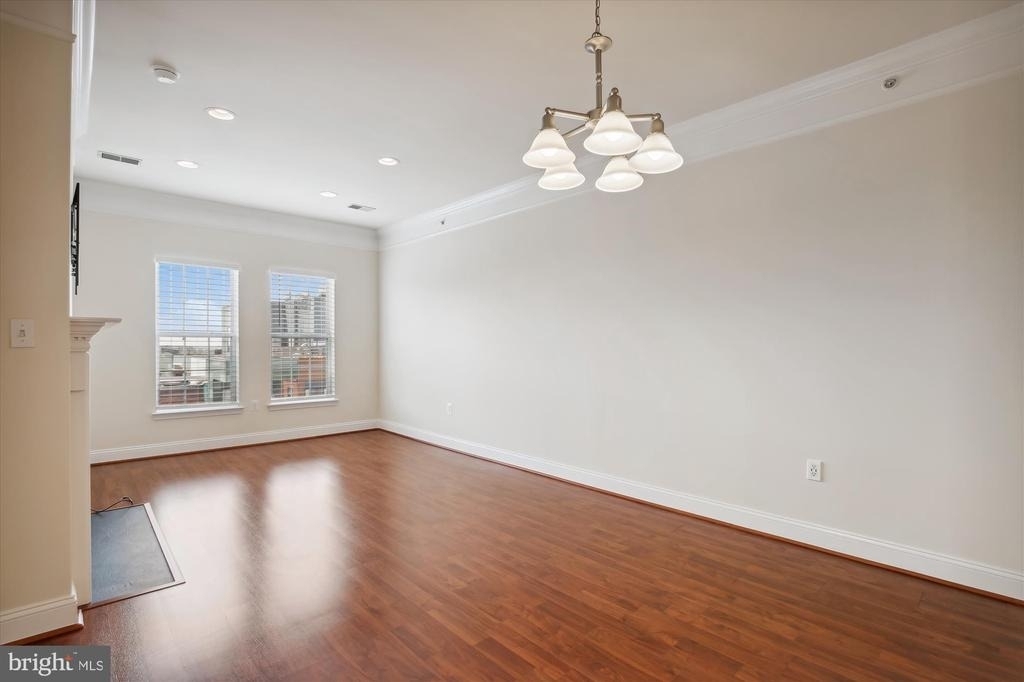 1451 Belmont Street Nw - Photo 8