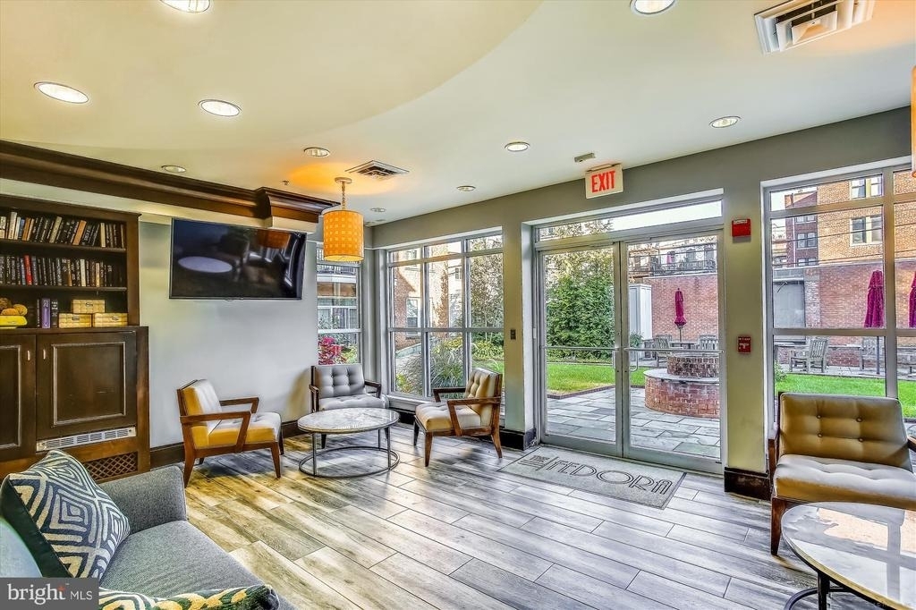 1451 Belmont Street Nw - Photo 25