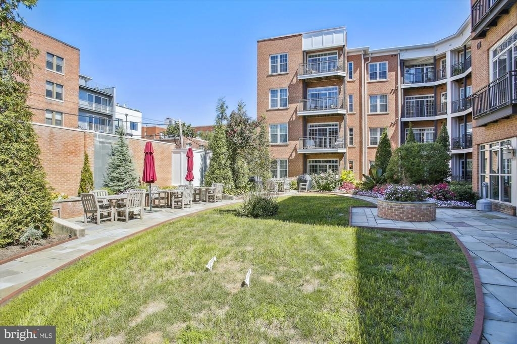 1451 Belmont Street Nw - Photo 28