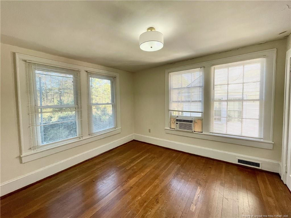 117 Woodside Avenue - Photo 3