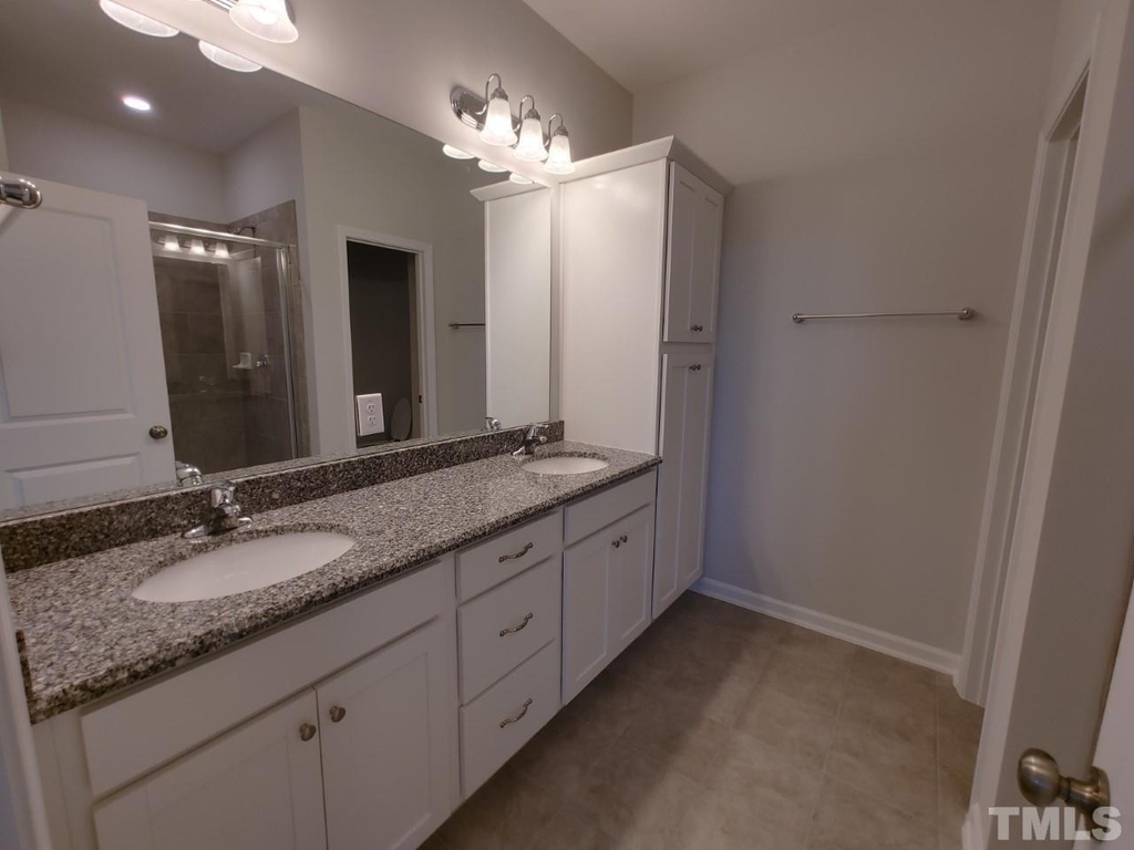 1029 Commack Drive - Photo 10