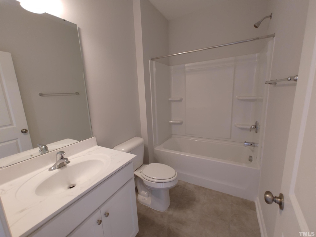 1029 Commack Drive - Photo 17