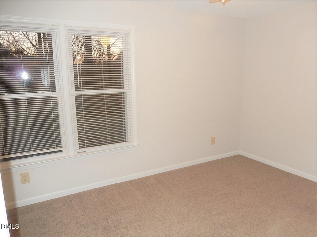 1319 Wall Road - Photo 9