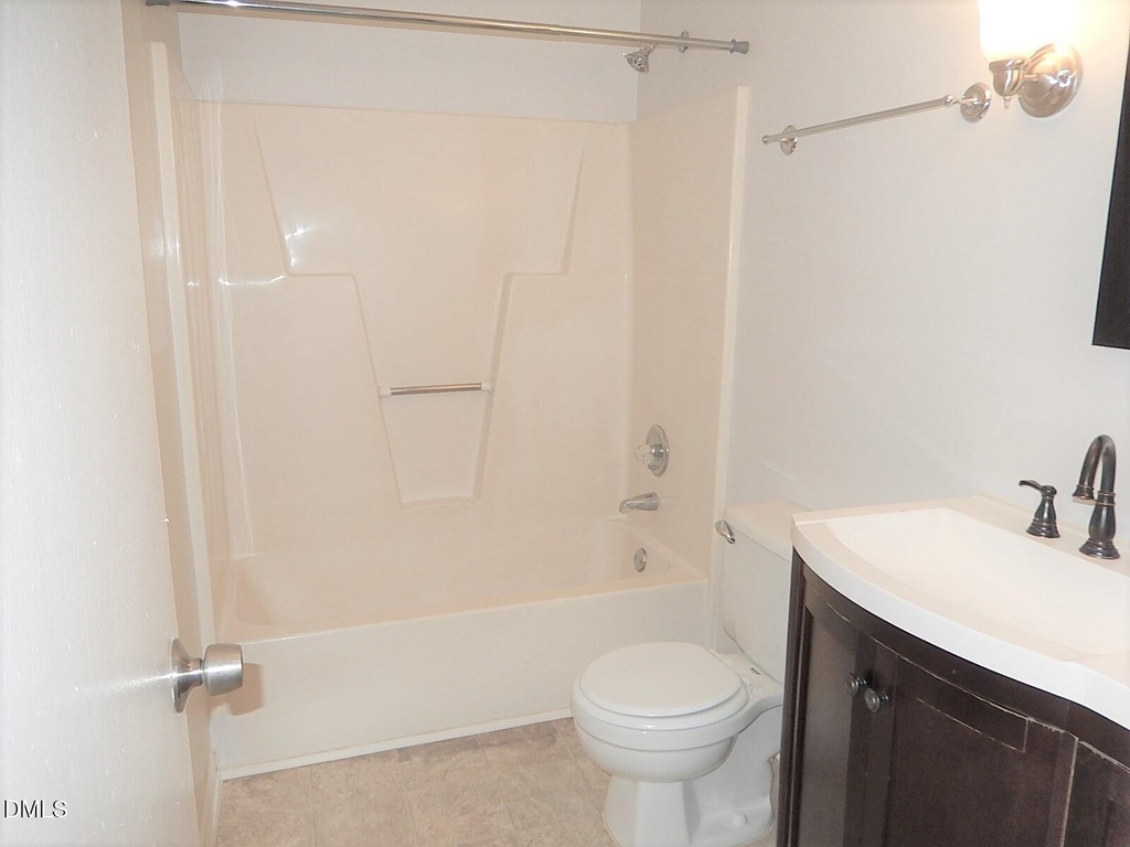 1319 Wall Road - Photo 10