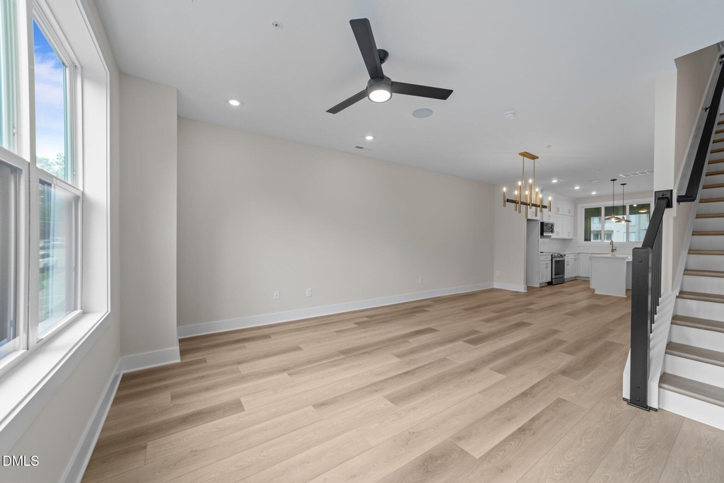 710 W North Street - Photo 10