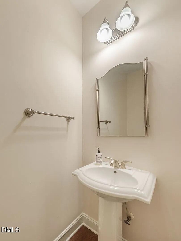 2822 Pickett Road - Photo 8