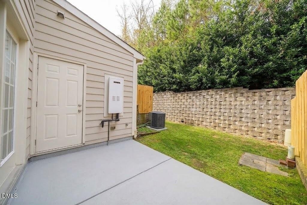 2822 Pickett Road - Photo 13