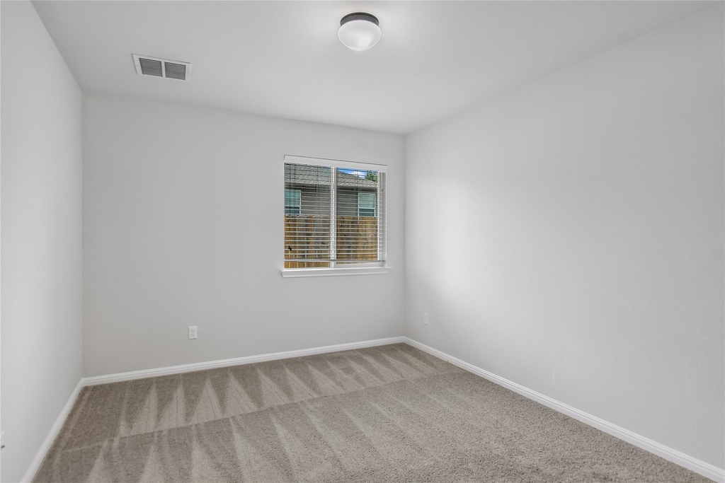 202 Paul Azinger Ct - Photo 3