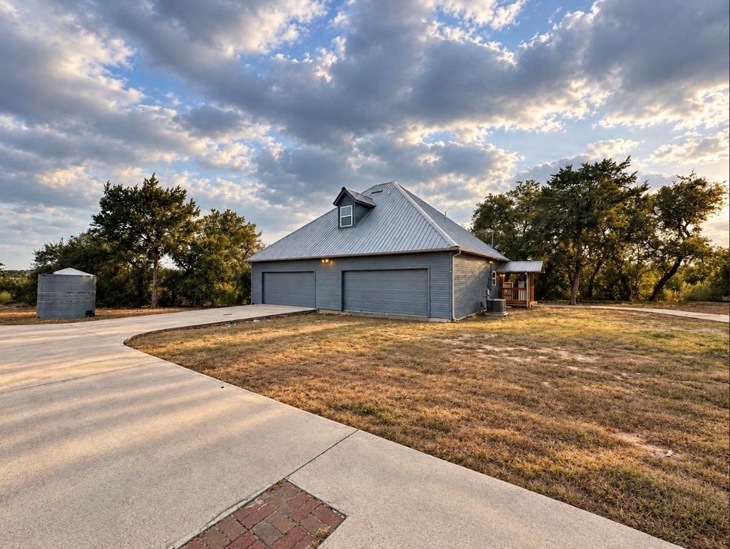 15401 Lariat Trl - Photo 26