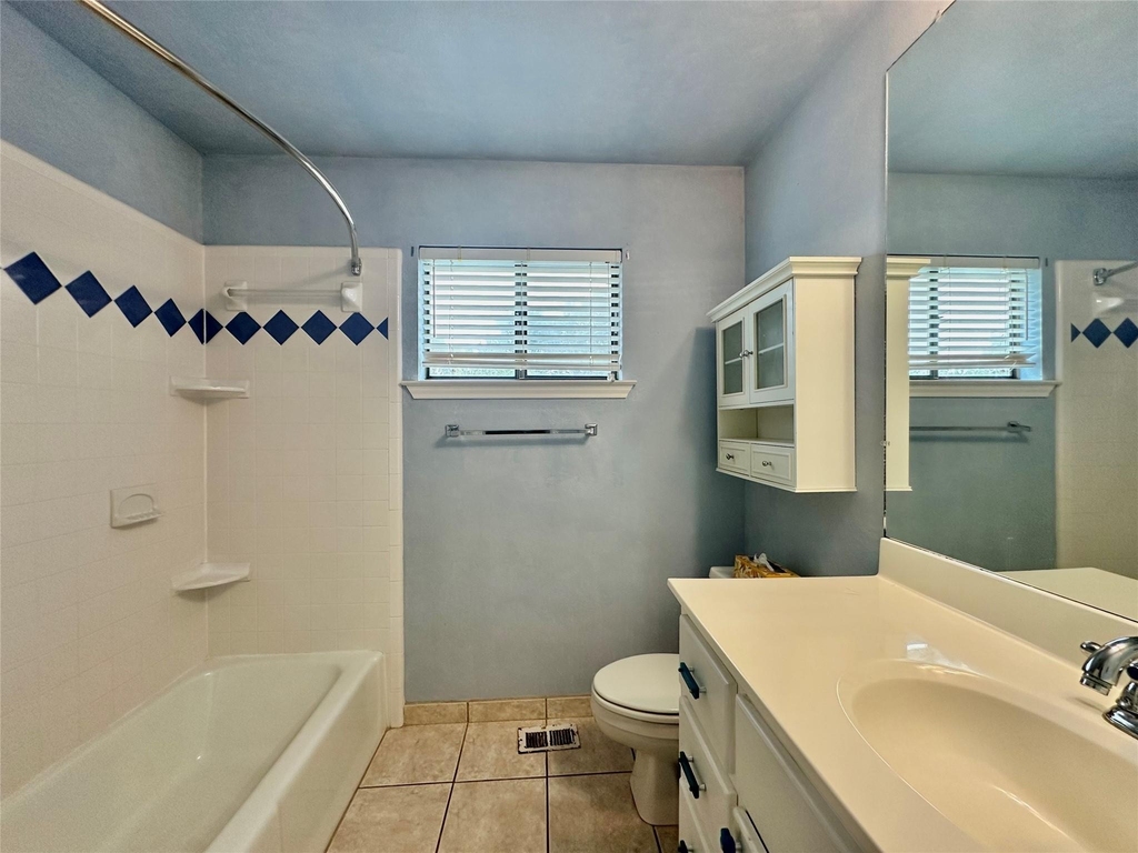 15401 Lariat Trl - Photo 11