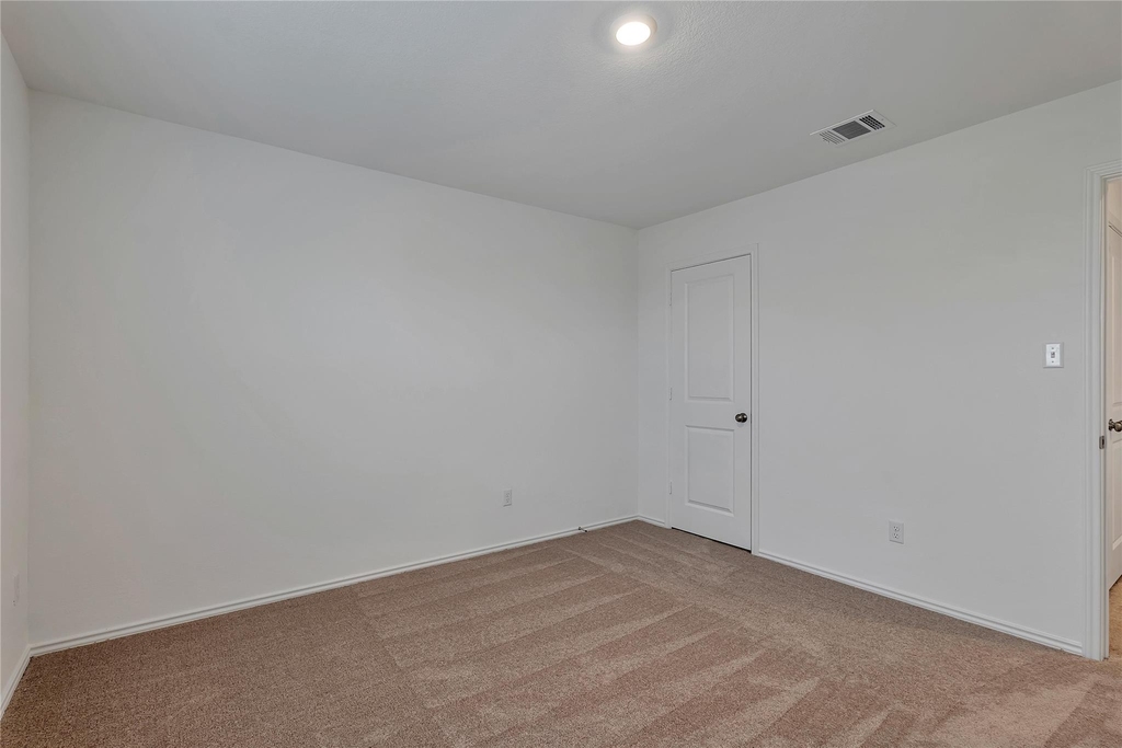 1207 Catfish Ln - Photo 17