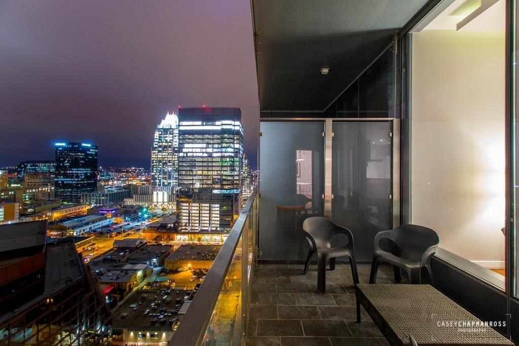 210 Lavaca St - Photo 6