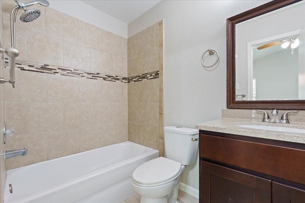 13300 Cowdray Park - Photo 15