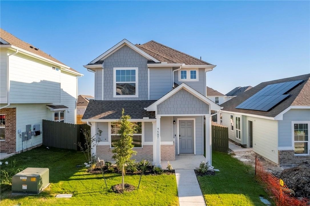 9507 Morning Iris Dr - Photo 0