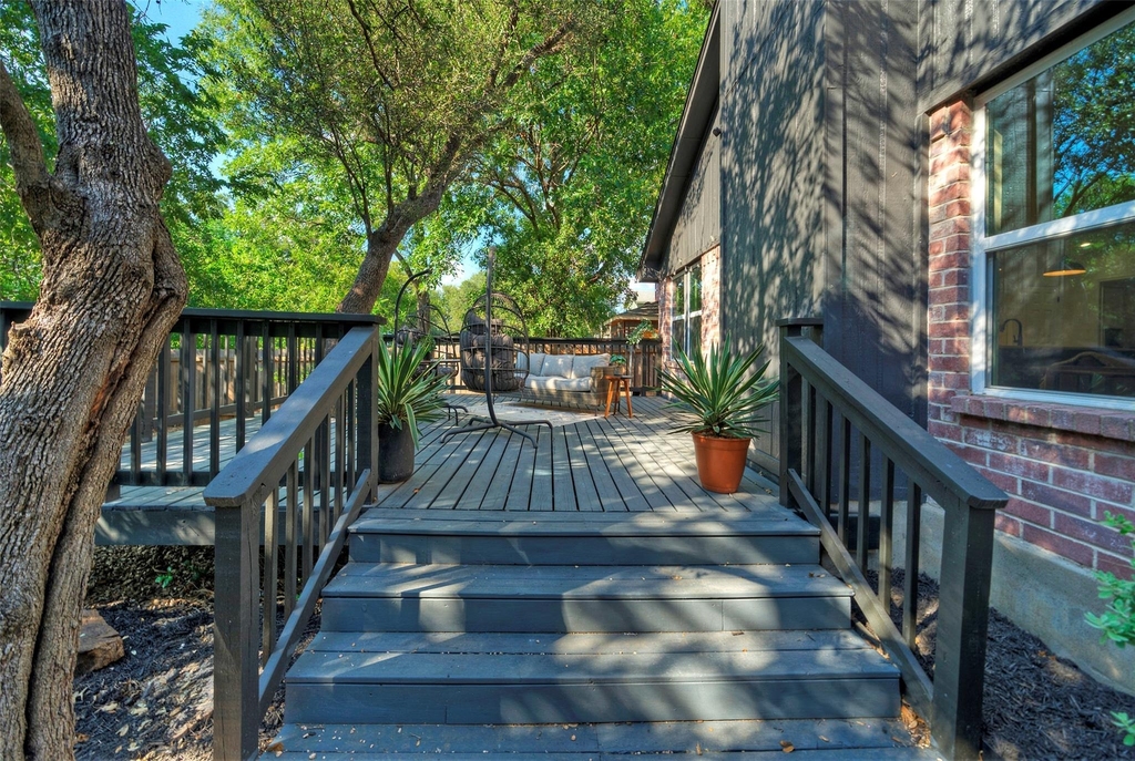 8406 Los Ranchos Dr - Photo 32
