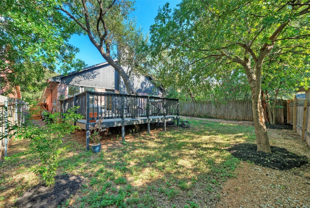 8406 Los Ranchos Dr - Photo 28
