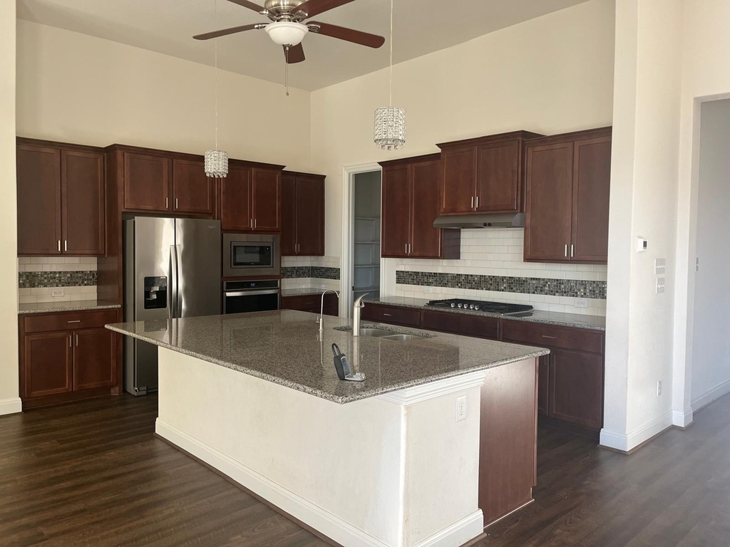 4117 Brean Down Rd - Photo 10