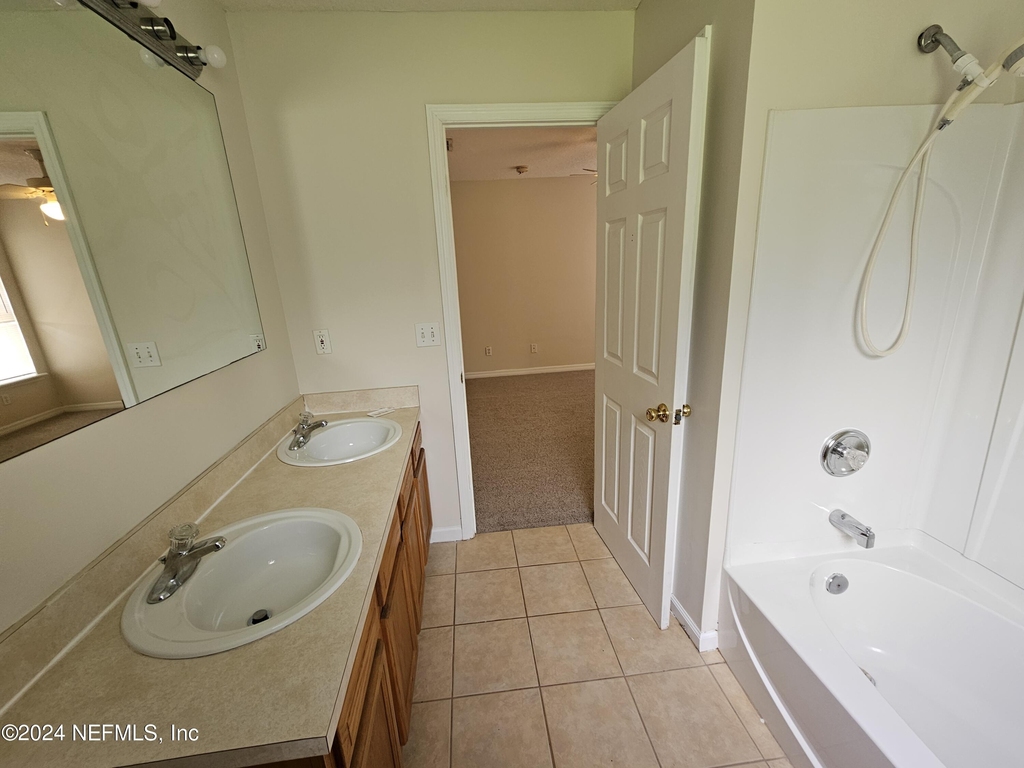8150 Noroad - Photo 7