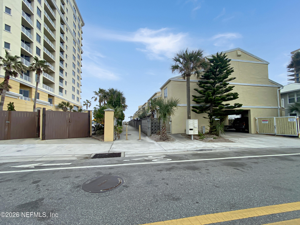 1107 1st Street S - Photo 20