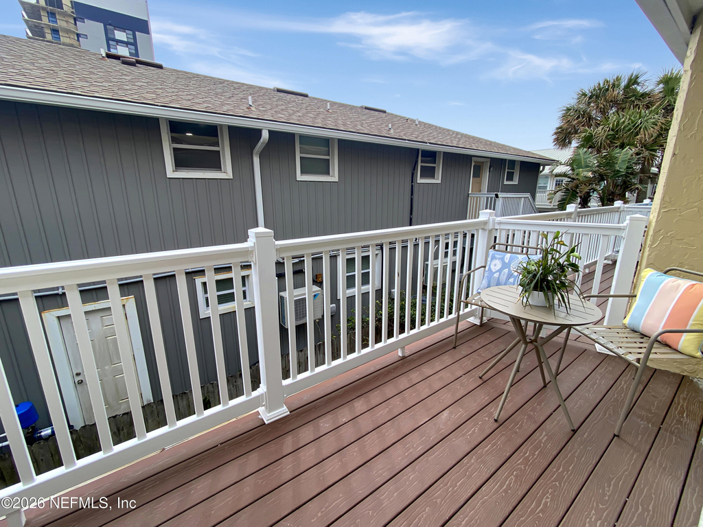 1107 1st Street S - Photo 5