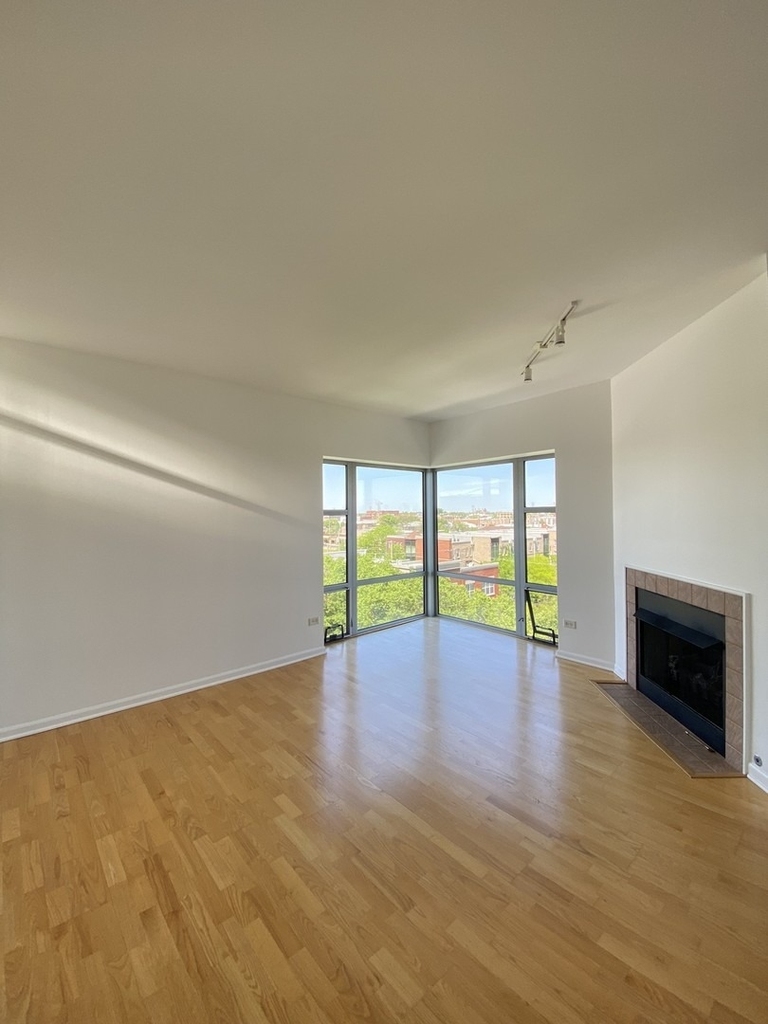 100 N Hermitage Avenue - Photo 3