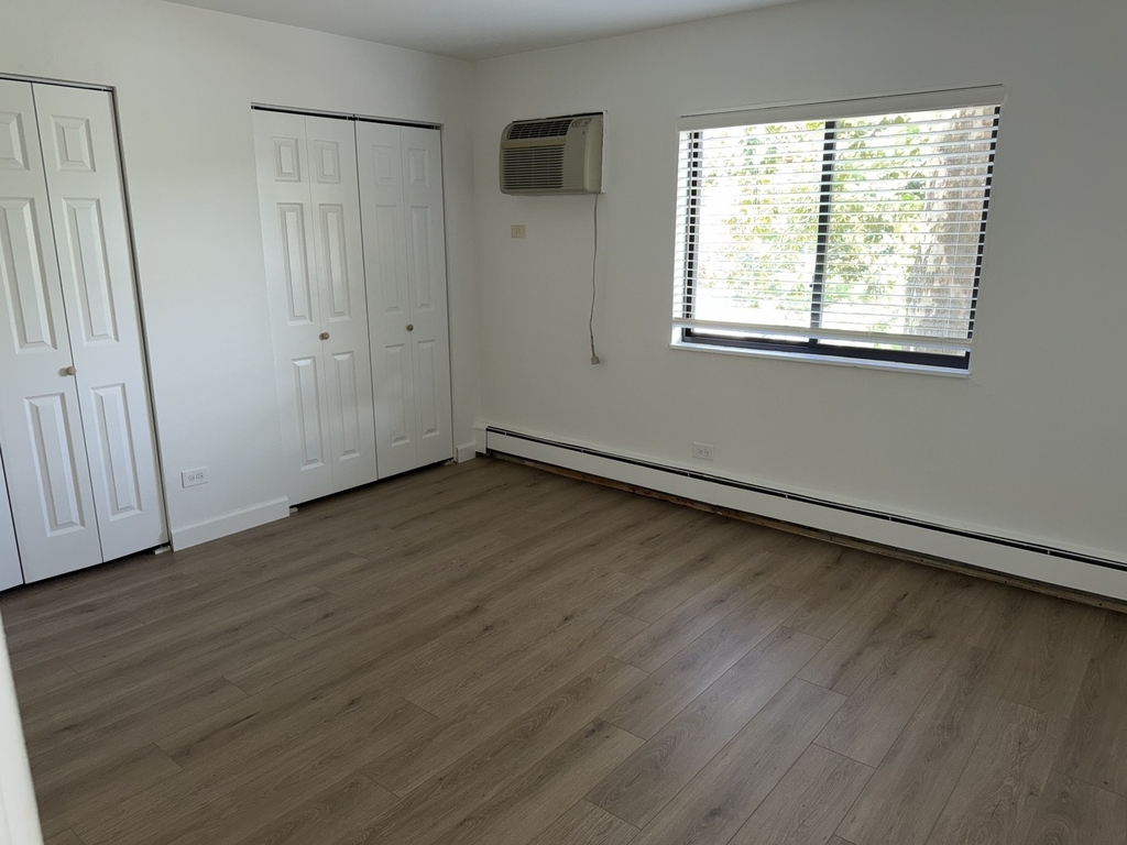 10s472 Echo Lane - Photo 4